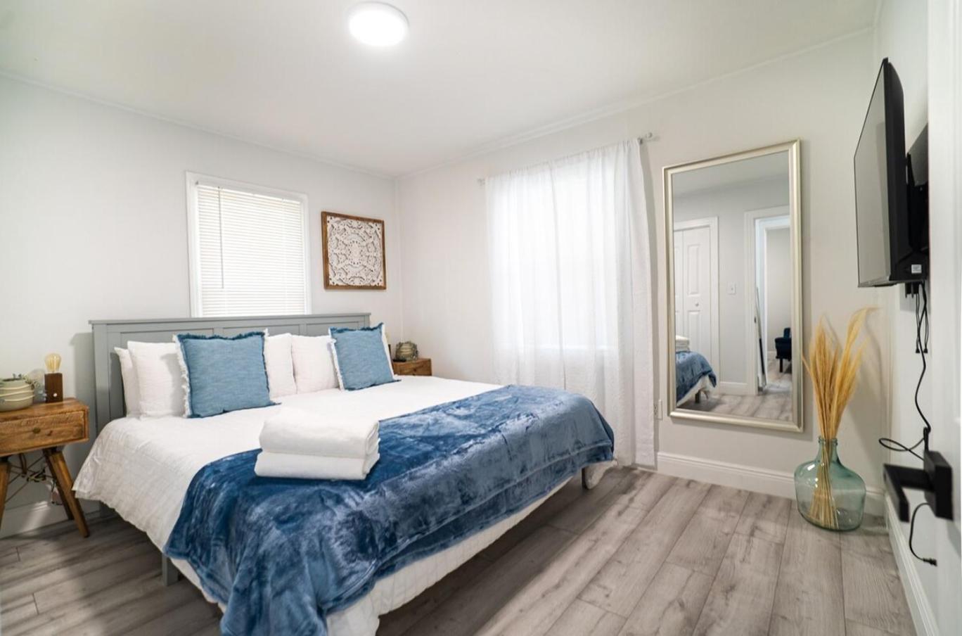 Homey Cozy Newly Renovated Stylish&Chic 7 Guests Tampa Exterior photo