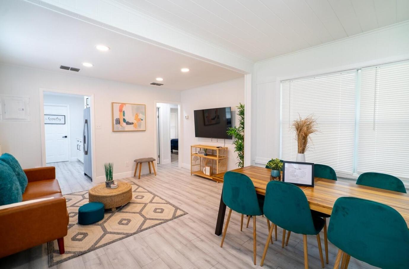 Homey Cozy Newly Renovated Stylish&Chic 7 Guests Tampa Exterior photo