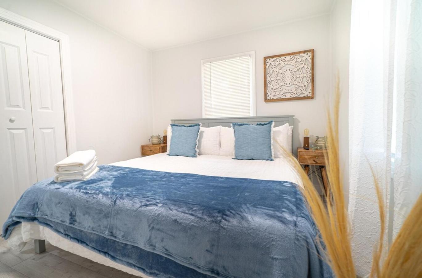 Homey Cozy Newly Renovated Stylish&Chic 7 Guests Tampa Exterior photo